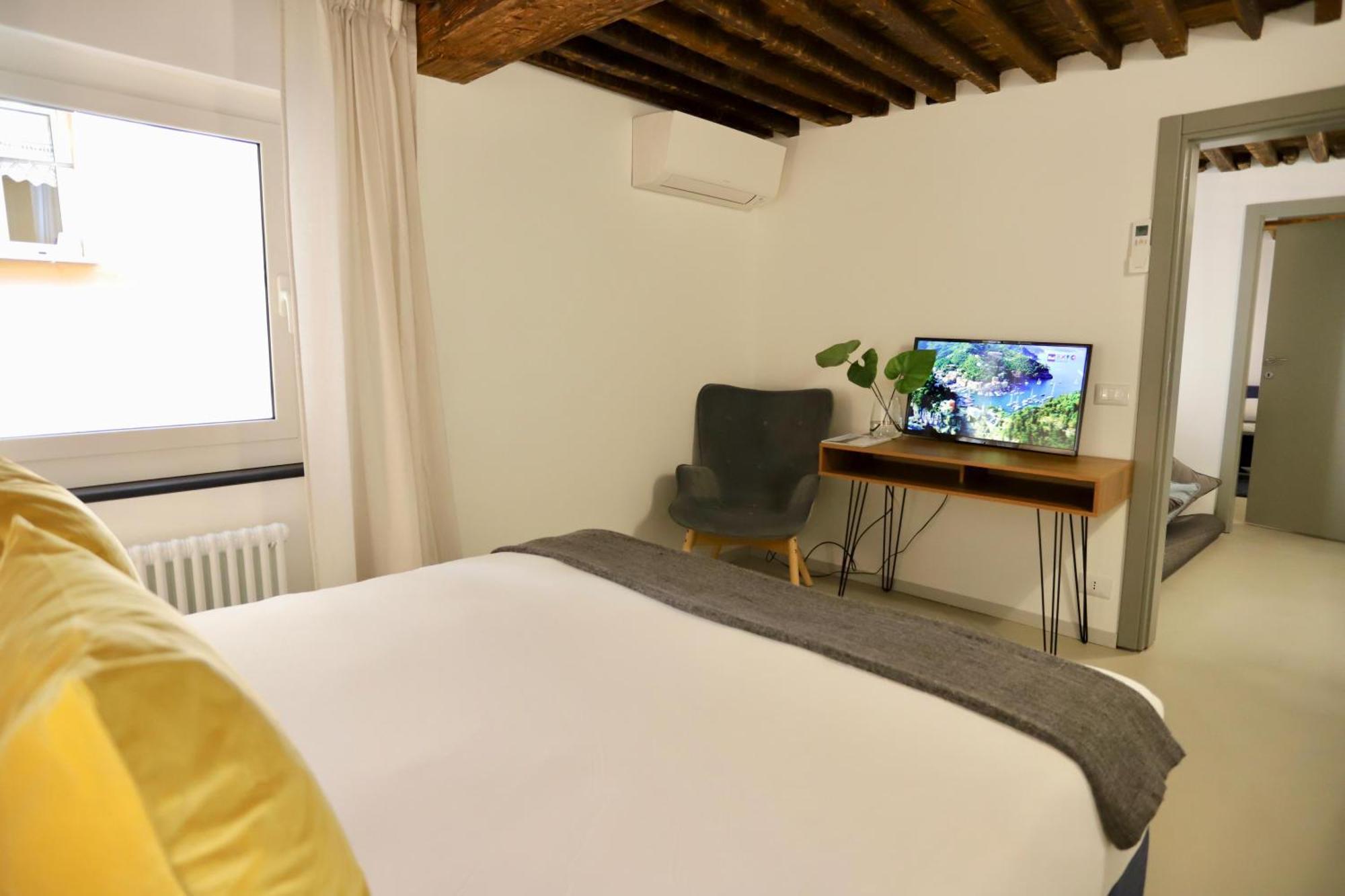 Palazzina B - Contemporary Studio Genoa Bagian luar foto