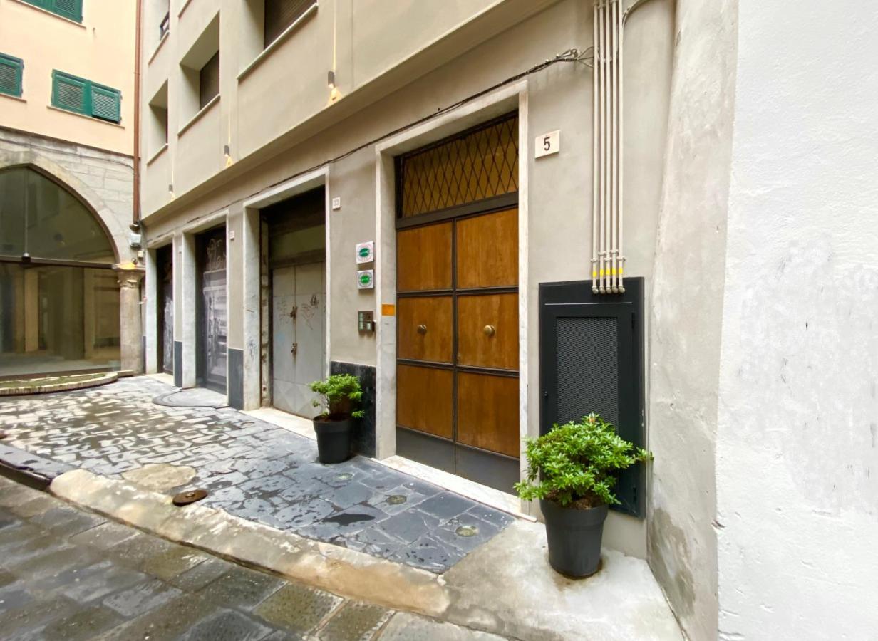 Palazzina B - Contemporary Studio Genoa Bagian luar foto